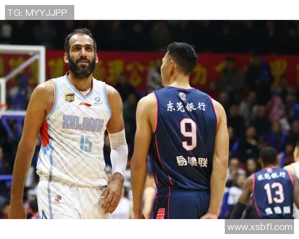 篮球场上的极限挑战:从技巧到体能全面解锁运动员的训练秘诀与比赛策略 篮球场上的极限挑战:从技巧到体能全面解锁运动员的训练秘诀与比赛策略