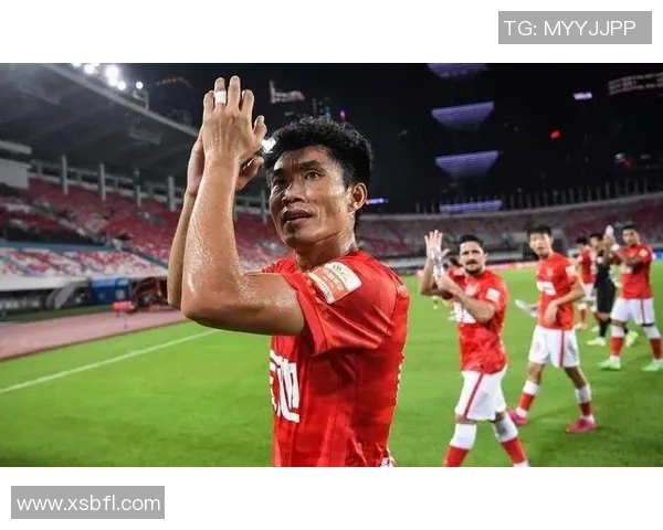 郑智：从青涩少年到中国足球中流砥柱的传奇之路