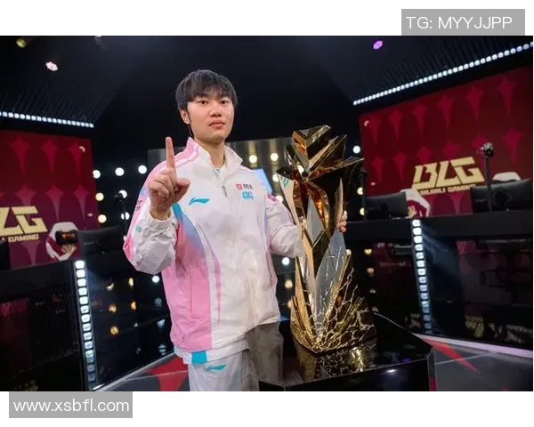 BLG与100T的激烈对决LPL与LTA赛场上的巅峰对抗 BLG与100T的激烈对决LPL与LTA赛场上的巅峰对抗